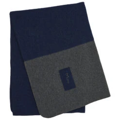 Blanket Logo - Couverture 35 Blanket Logo - Couverture -Extérieur Camping Équip Magasin mufflon blanket logo couverture 14