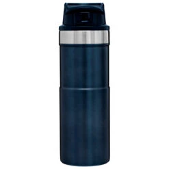 Stanley Classic Action Trigger Mug - Tasse -Extérieur Camping Équip Magasin stanley stanley classic action trigger mug tasse detail 3