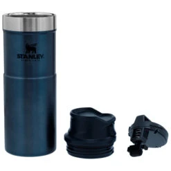 Stanley Classic Action Trigger Mug - Tasse -Extérieur Camping Équip Magasin stanley stanley classic action trigger mug tasse detail 5