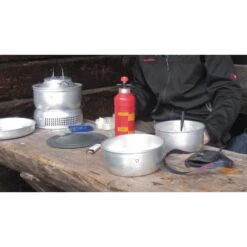 Trangia Liquid Fuel Safety Tank Bottle - Bouteille à Combustible -Extérieur Camping Équip Magasin trangia fluessigbrennstoff sicherheitstankflasche dcc8d83269ea664324fdfeeb95f6b798 1