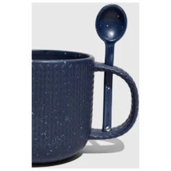 United By Blue Stoneware Spoon Mug - Tasse -Extérieur Camping Équip Magasin united by blue stoneware spoon mug tasse detail 3